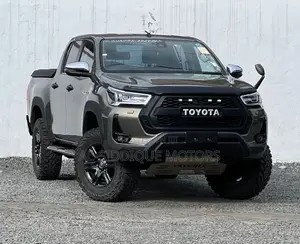 Toyota Hilux Revo Double Cab Deisel 2.4 AWD 2021 Green