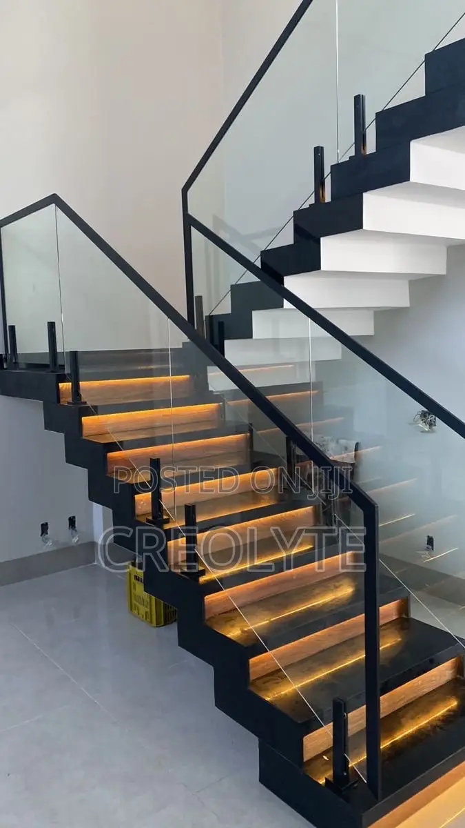Luxury Double-Flight Staircase