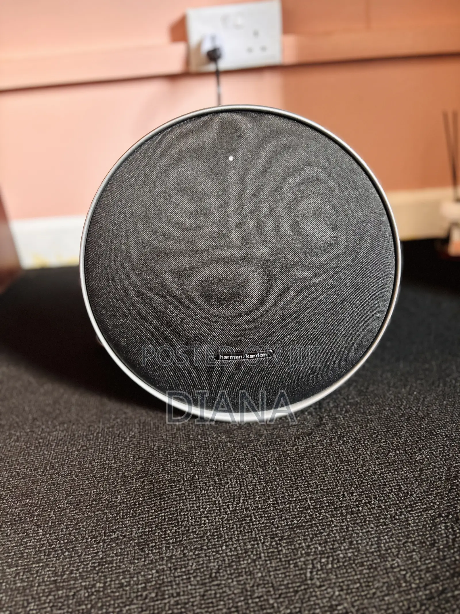 Harman Kardon Onyx Studio 9