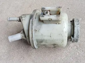 Power Steering Bottle Nissan Navara Yd25