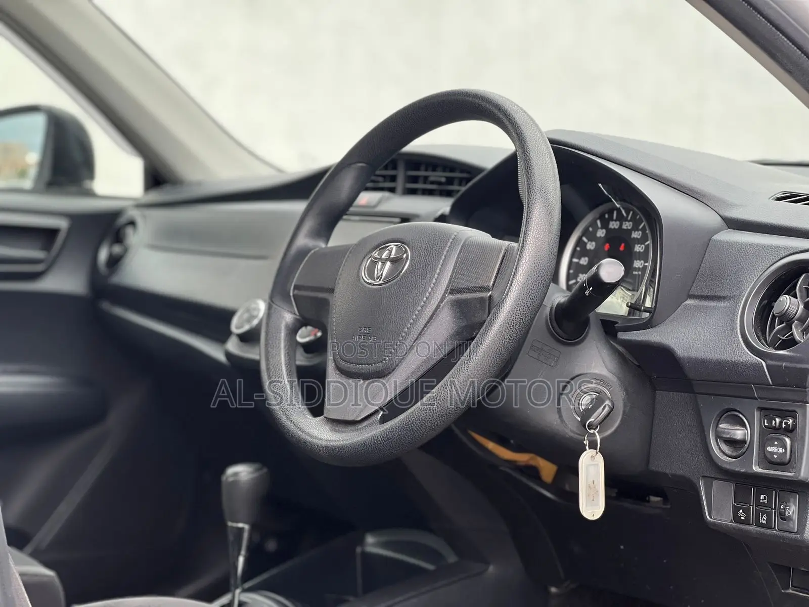 Toyota Axio 2018 Silver