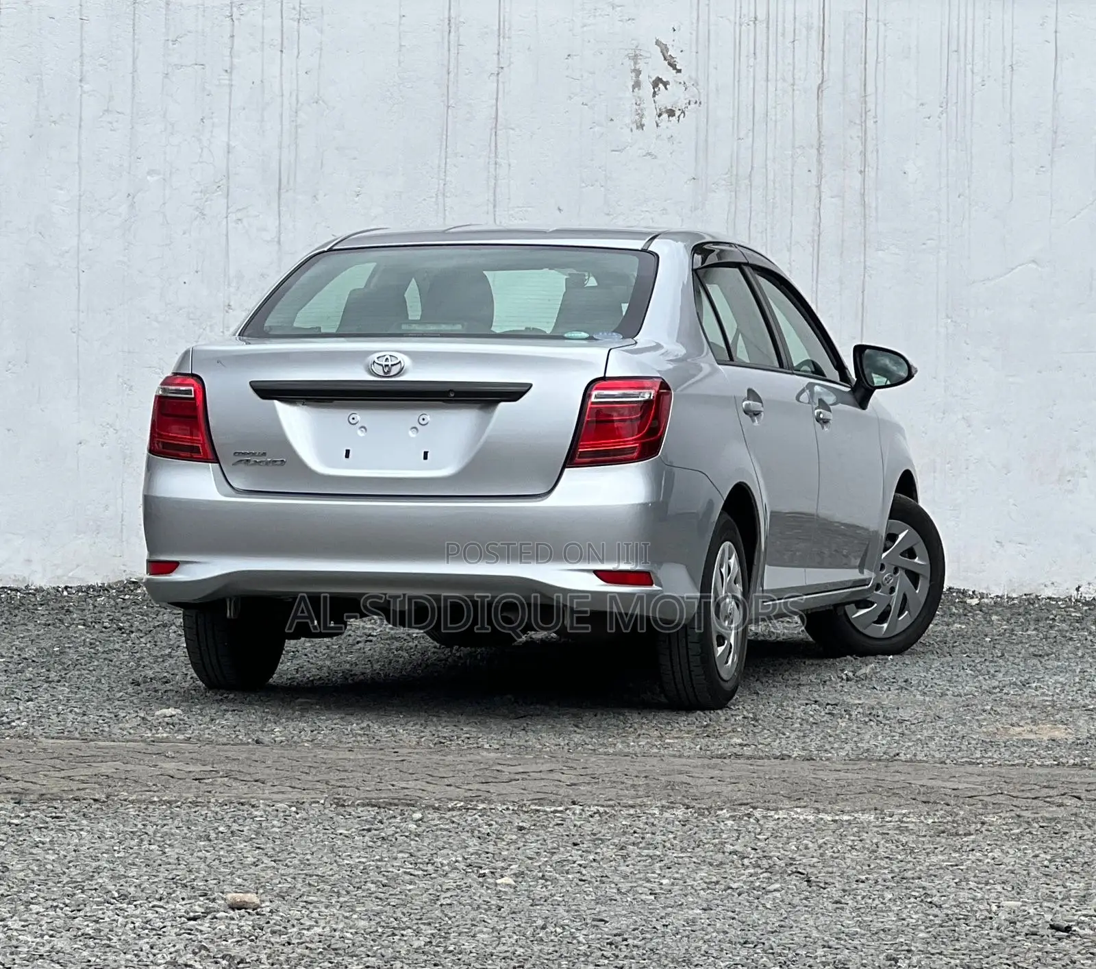 Toyota Axio 2018 Silver
