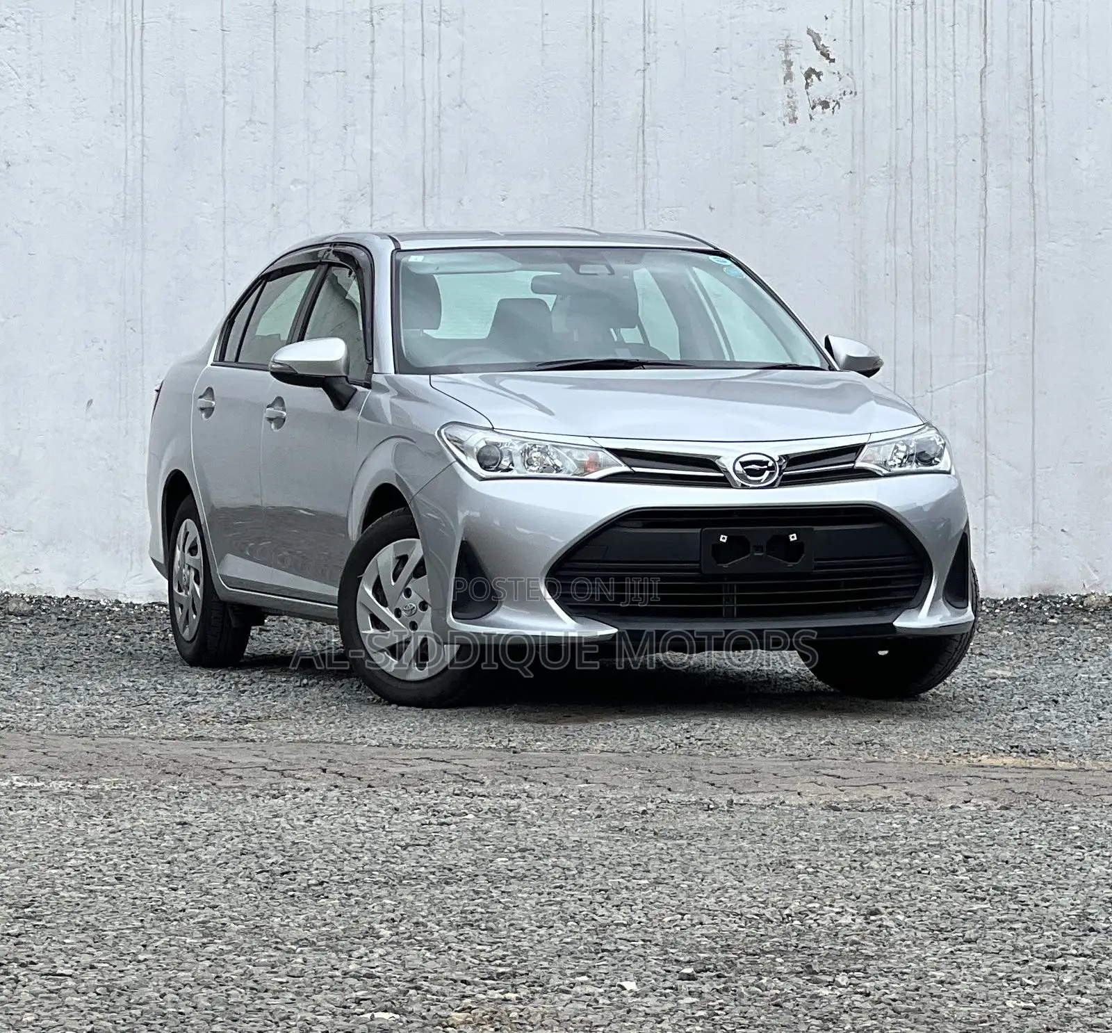 Toyota Axio 2018 Silver