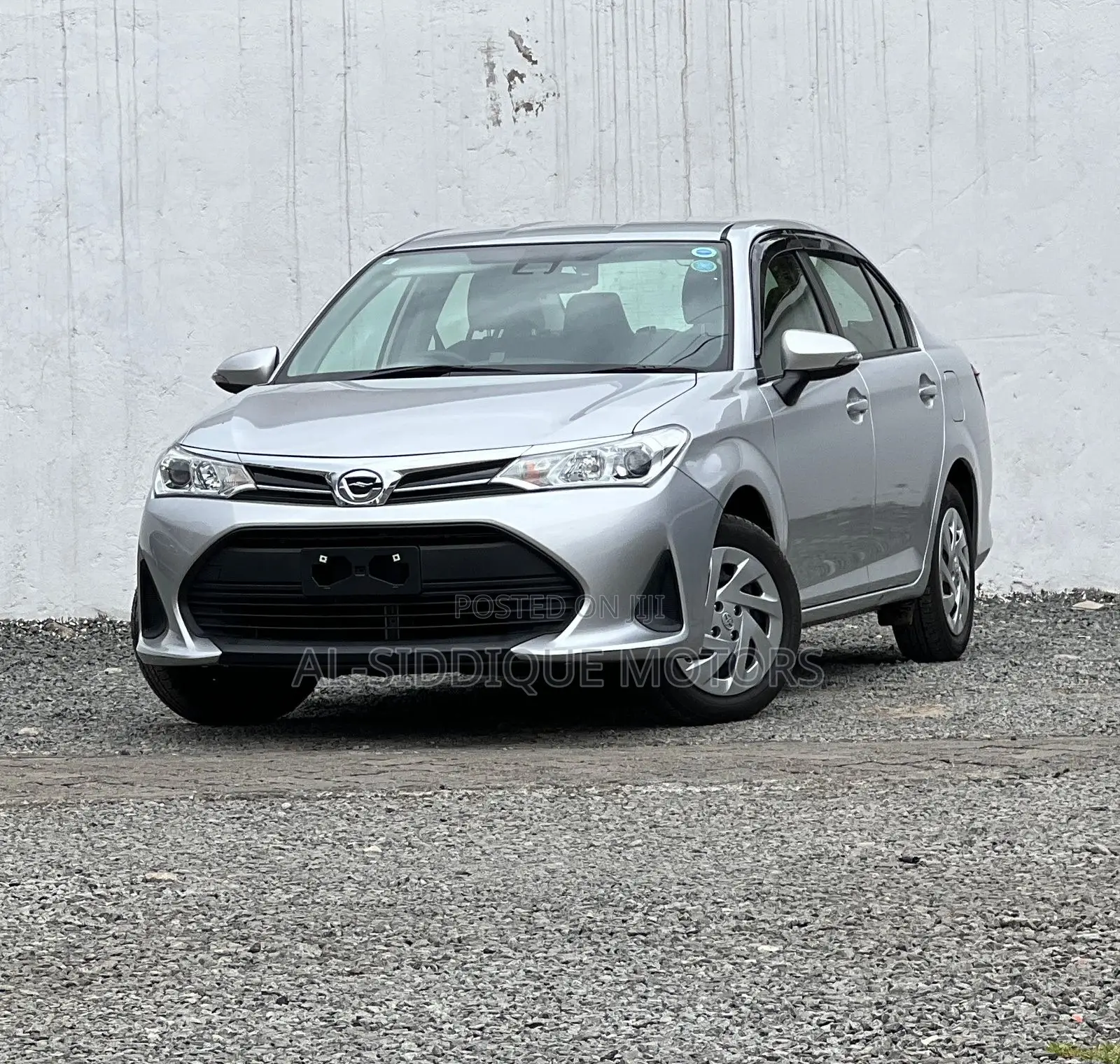 Toyota Axio 2018 Silver