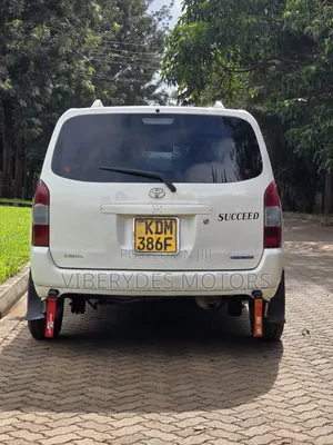 Toyota Succeed 2017 White