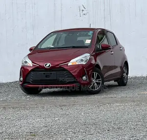 Toyota Vitz 1.3 FWD 5dr 2019 Maroon