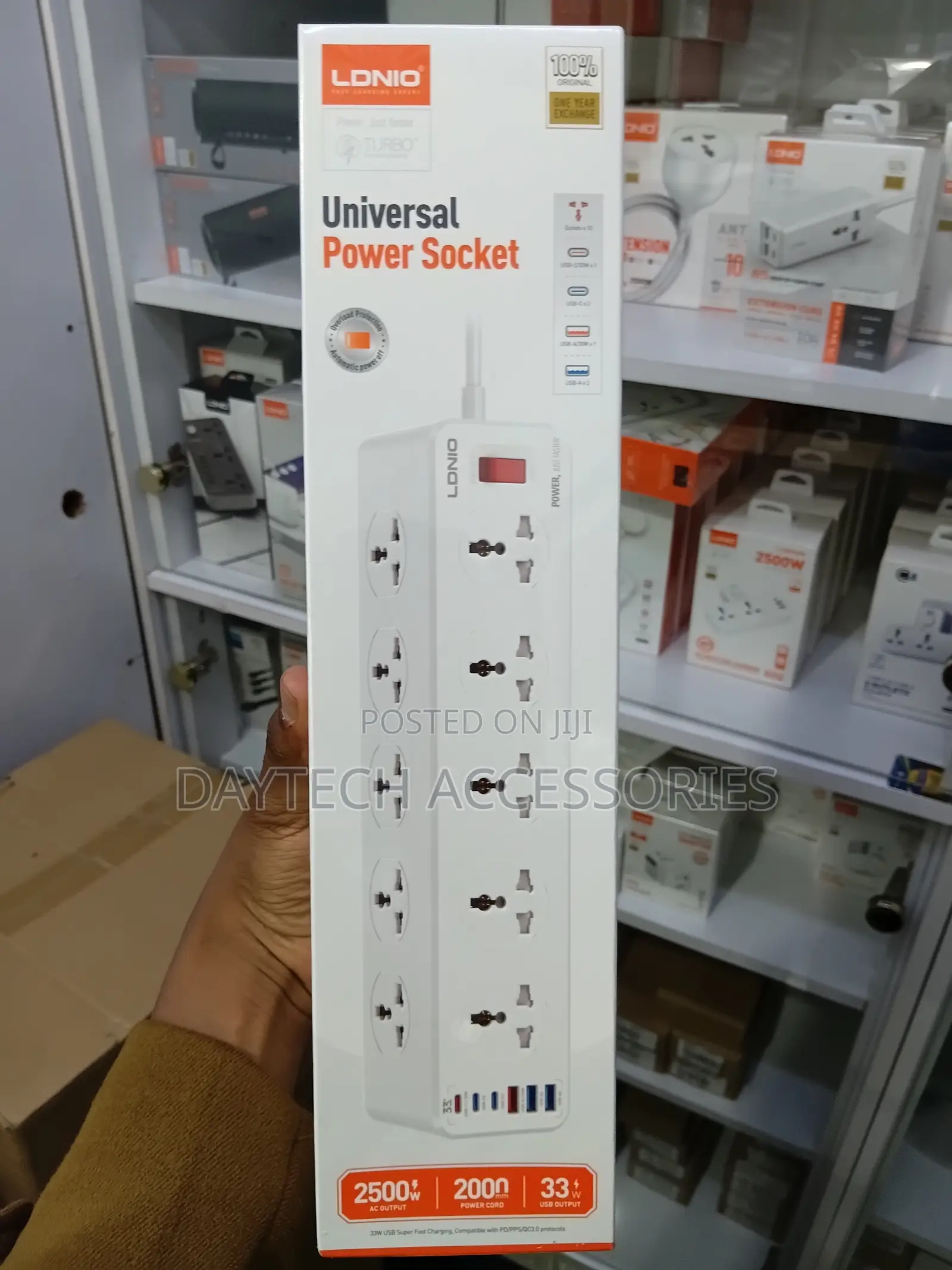 Ldnio Sc10610c Extension Strip With 10 Outlet 3-Pd 3-Usb Charging Port