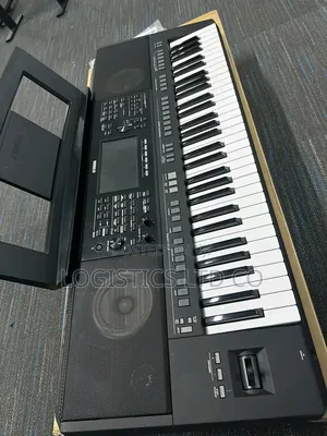 Yamaha PSR-Sx920 61-Key Arranger Keyboard With Touchscreen