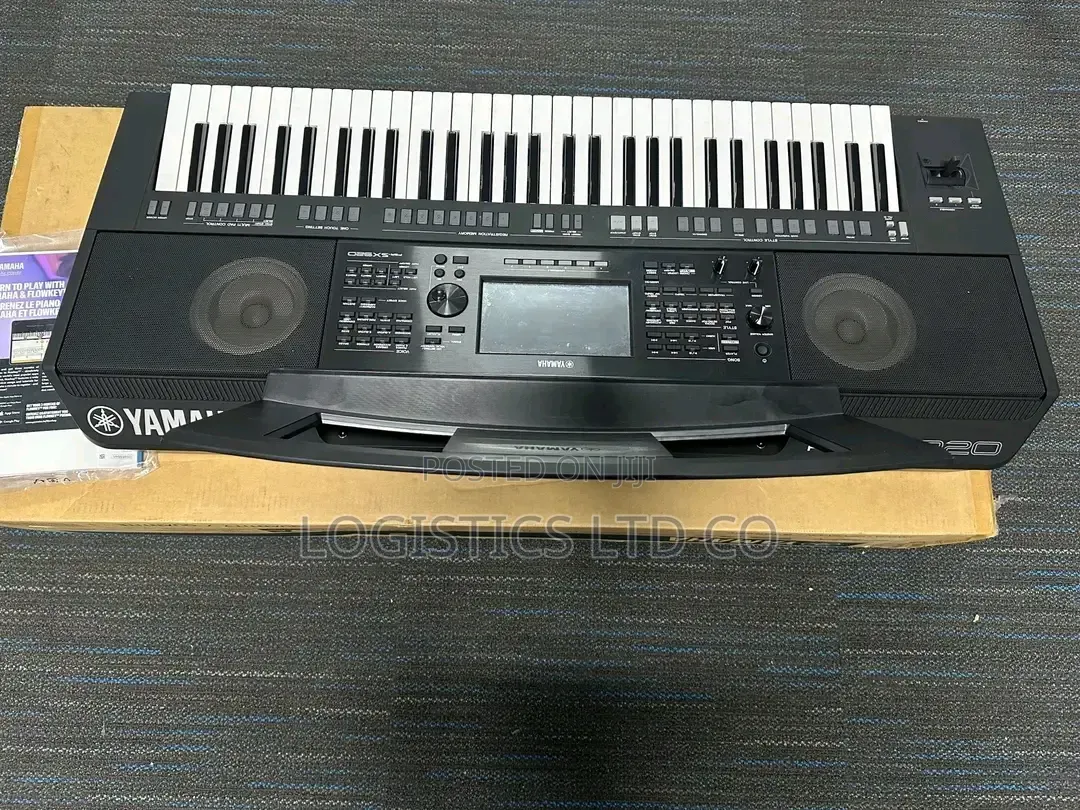 Yamaha PSR-Sx920 61-Key Arranger Keyboard With Touchscreen