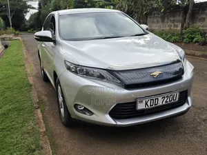 Toyota Harrier 2014 Silver