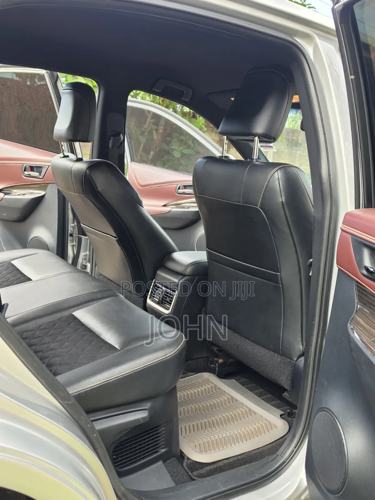 Toyota Harrier 2014 Silver