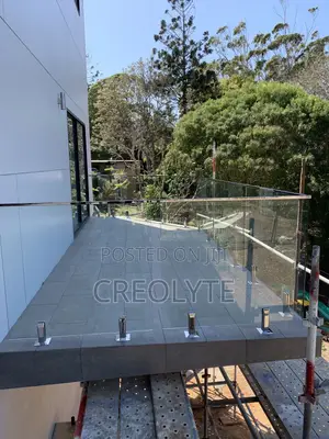 Frameless Glass Balustrade | S/Steel Clamp Spigots | Deck Balcony