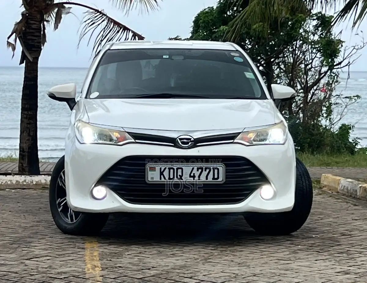 Toyota Axio 2017 White