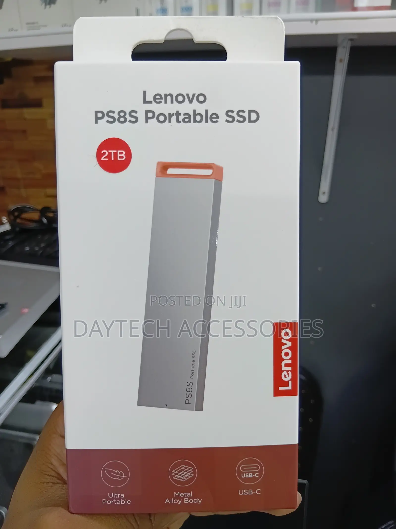 Lenovo Ps8s 2tb Portable SSD Up to 1050mb/S Read, 1000mb/S Write.