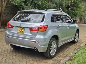 Mitsubishi RVR 2010 Silver