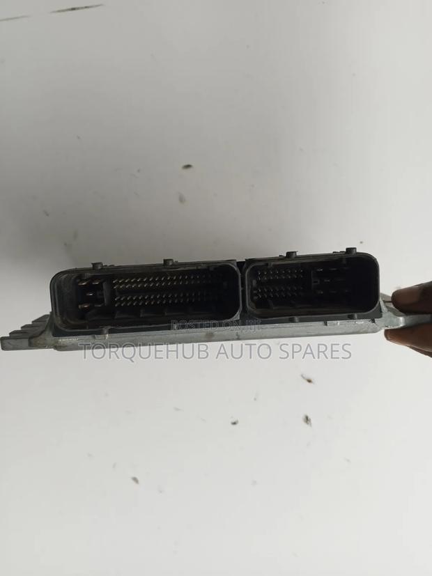Nissan Murano Engine Control Unit - thumbnail 2