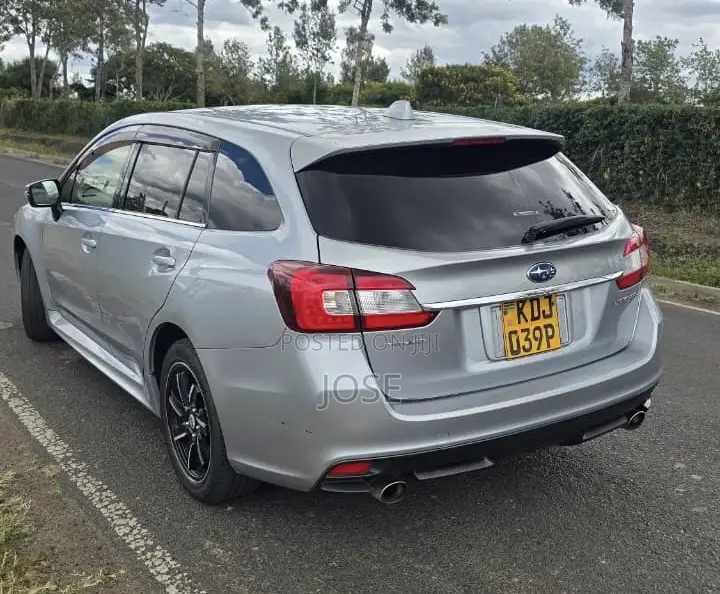 Subaru Levorg 2016 Silver
