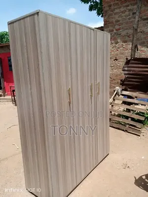 Portable Wardrobe