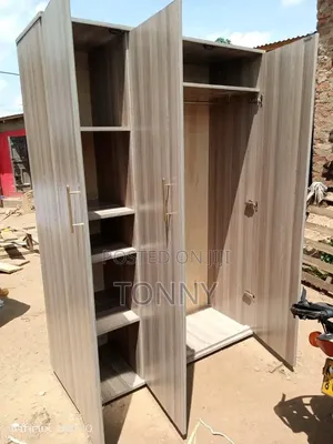 Portable Wardrobe