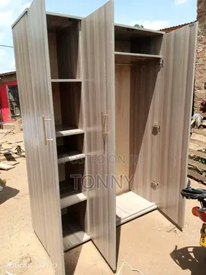 Portable Wardrobe
