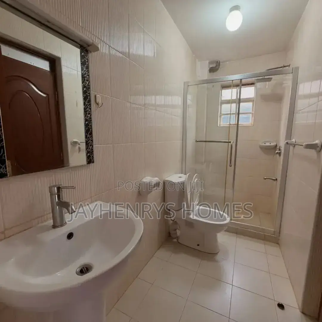4bdrm House in Runda for rent