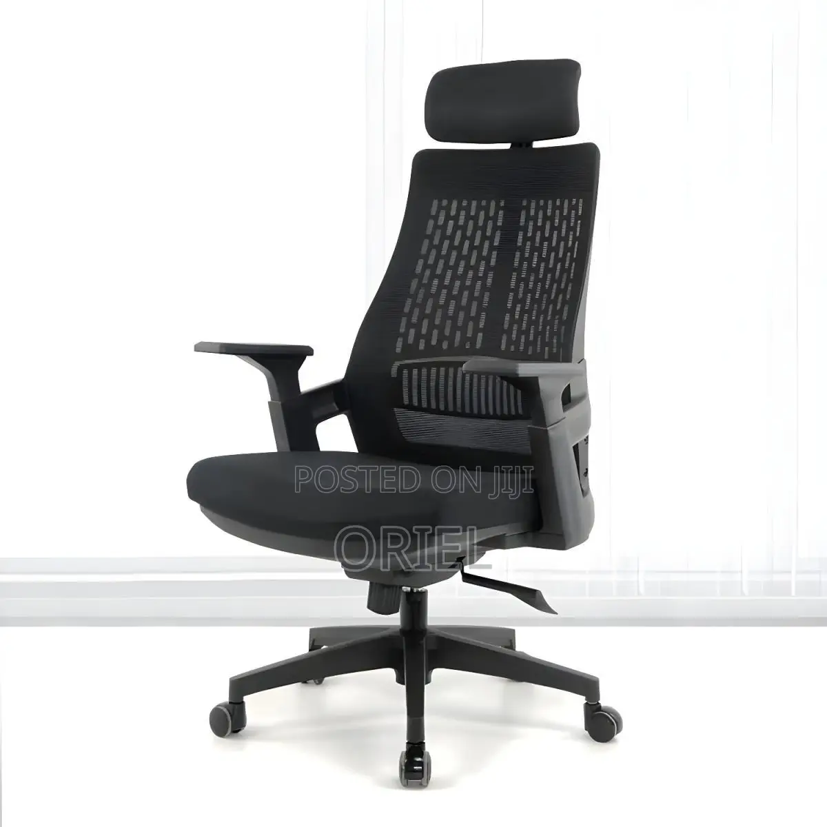 Office Chair : Modern Ergonomic Chair High-Back Fabric Seat