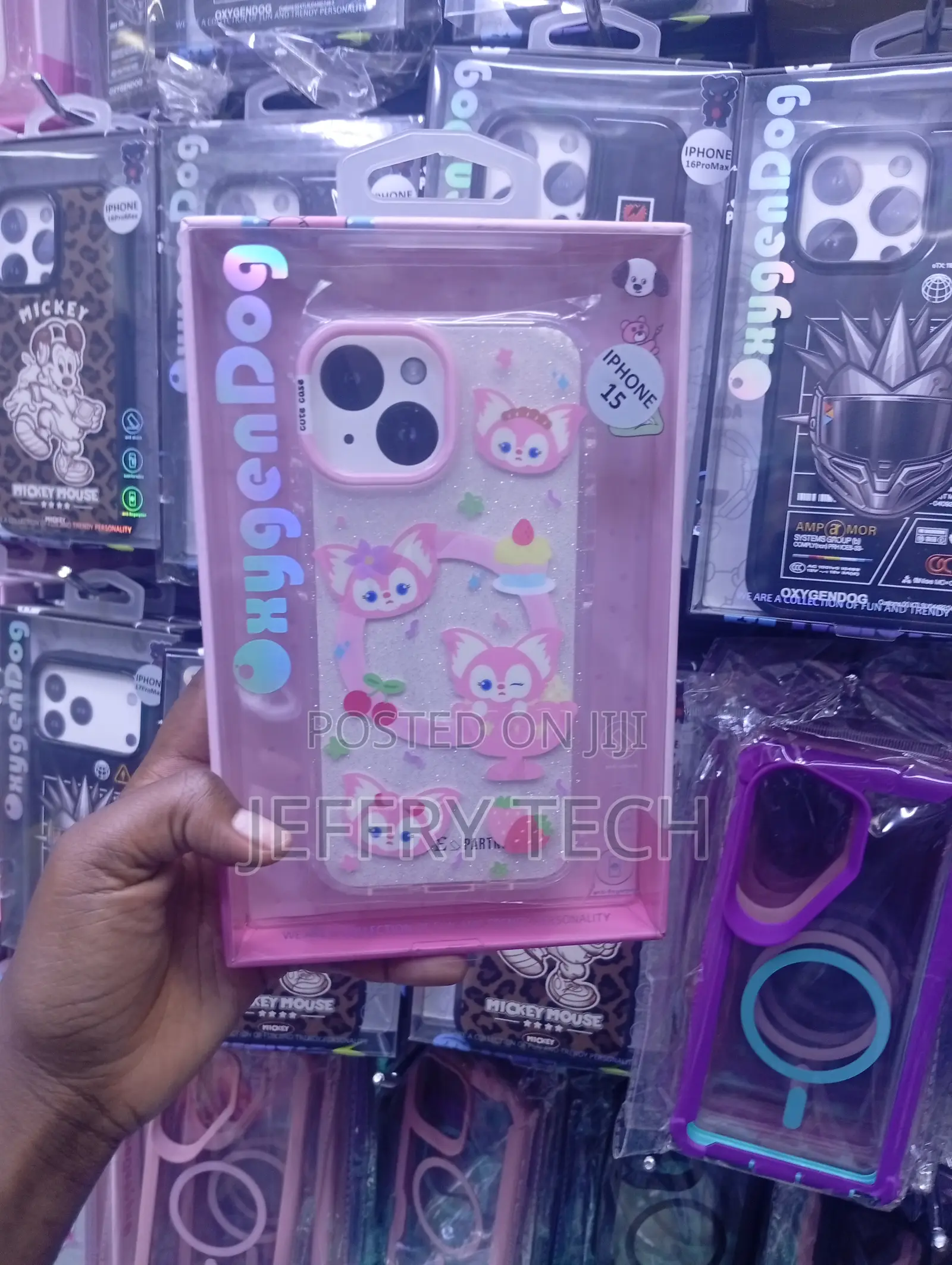 iPhone 15 Disney Linabell Collection Cover