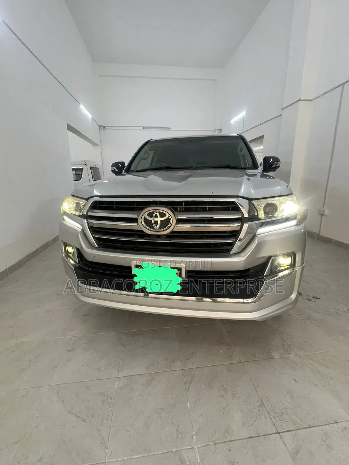 Toyota Land Cruiser 2015 Silver