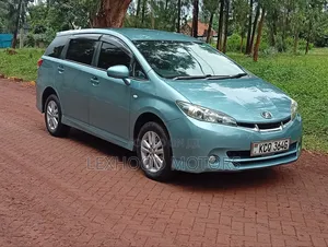 Toyota Wish 2011 Blue