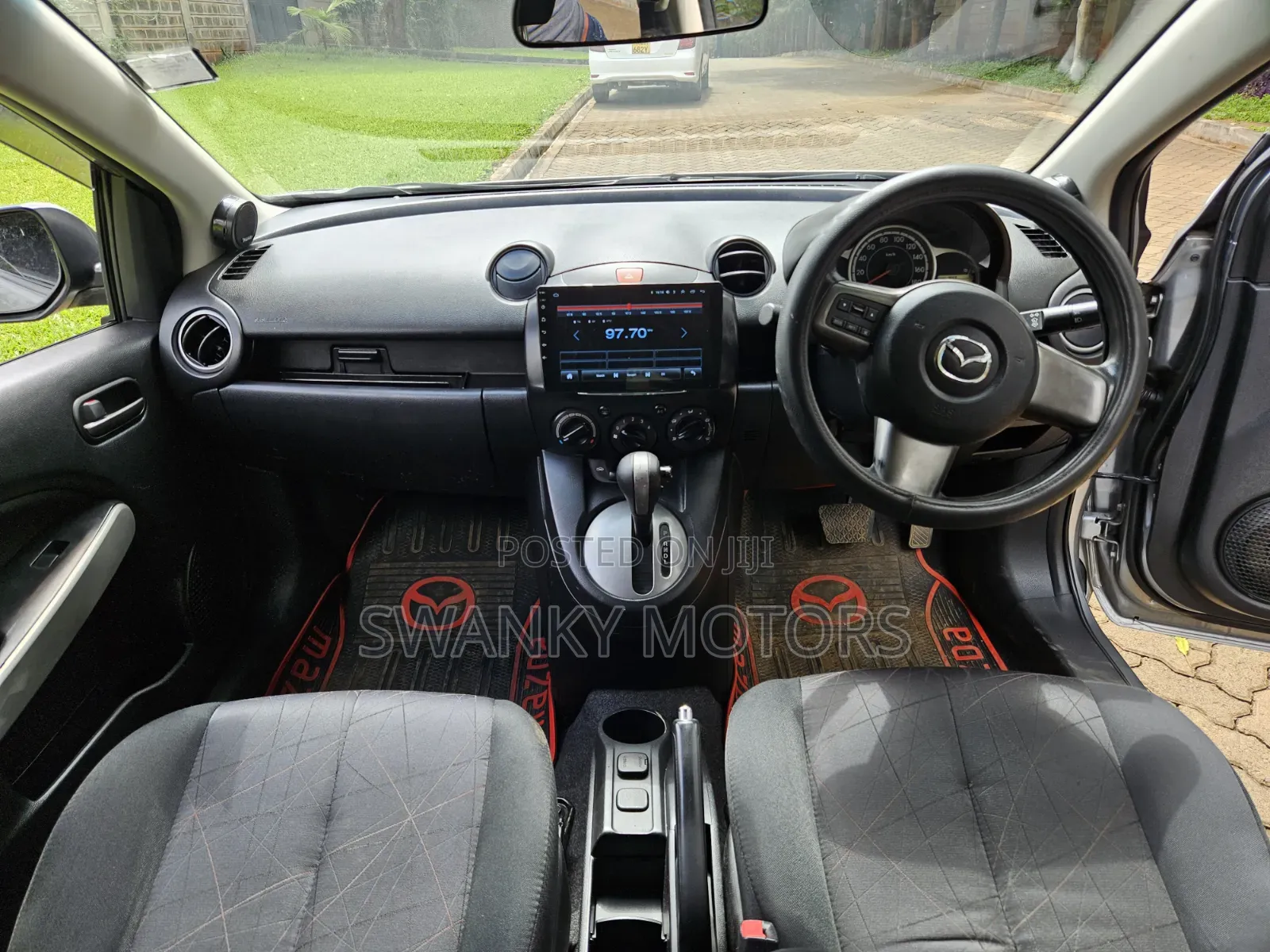 Mazda Demio 2013 Gray