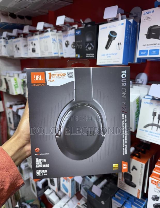 JBL Tour One M2 Headphones