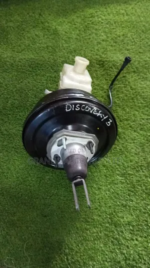 Discovery 3 Brake Booster