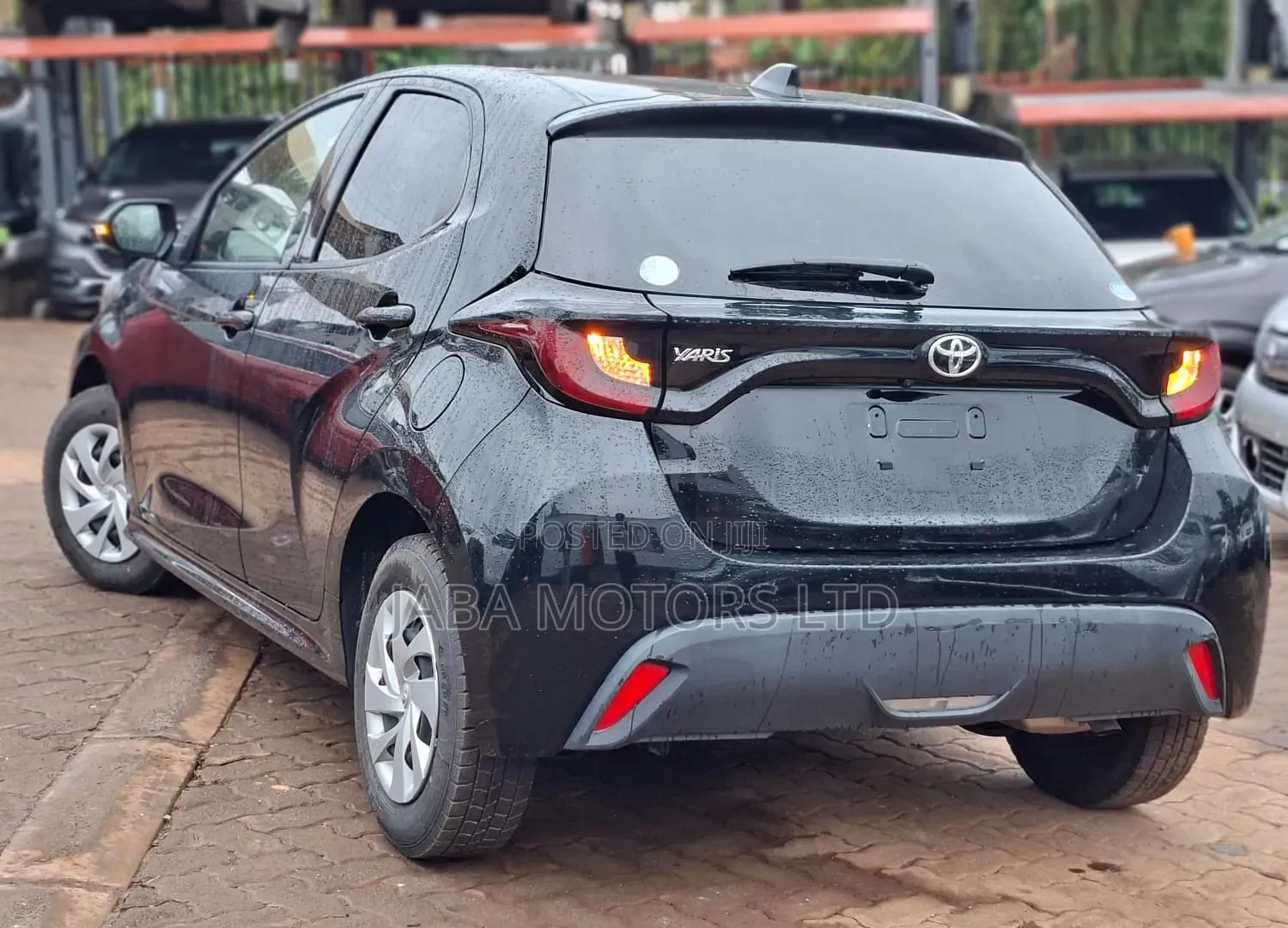 Toyota Yaris 2019 Black