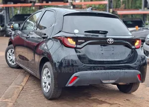 Toyota Yaris 2019 Black