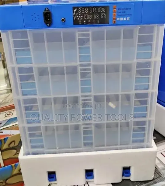 256 Eggs Incubator