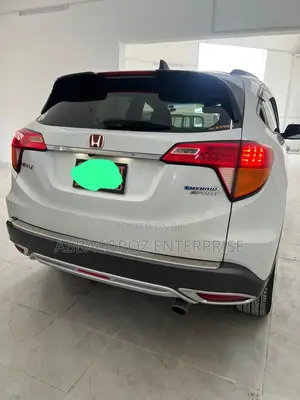 Honda HR-V Sport AWD 2019 White