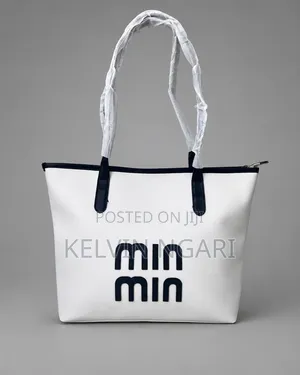 Trendy Air Max Shoes Stylish Handbags Available – Affordable Prices
