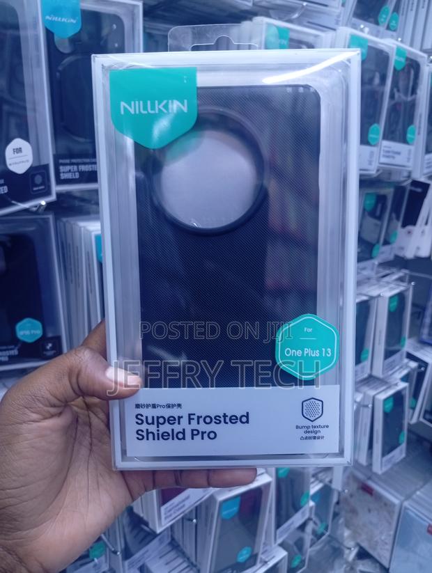 One Plus 13water-Resistant, Dustproof, Cover
