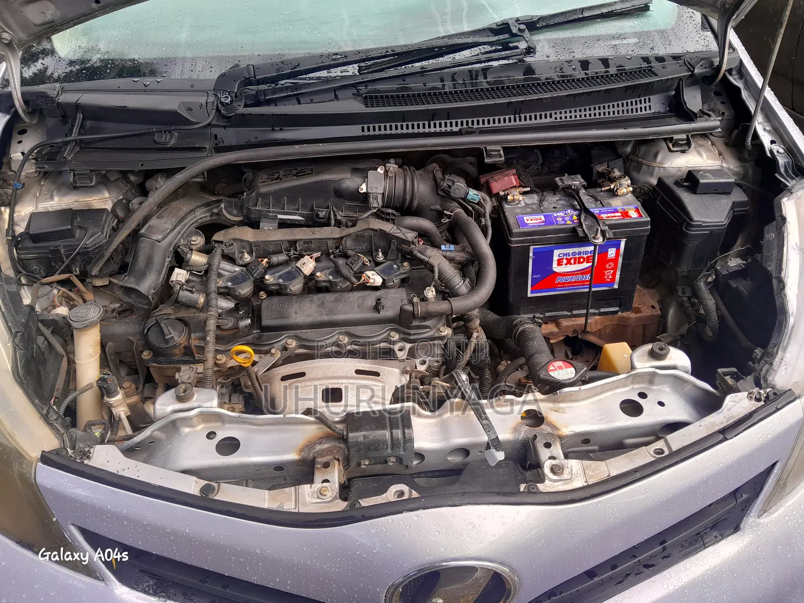 Toyota Vitz 1.3 AWD 5dr 2013 Purple