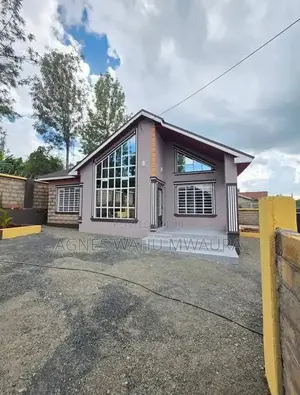 4bdrm Bungalow in Ngong CBD for sale