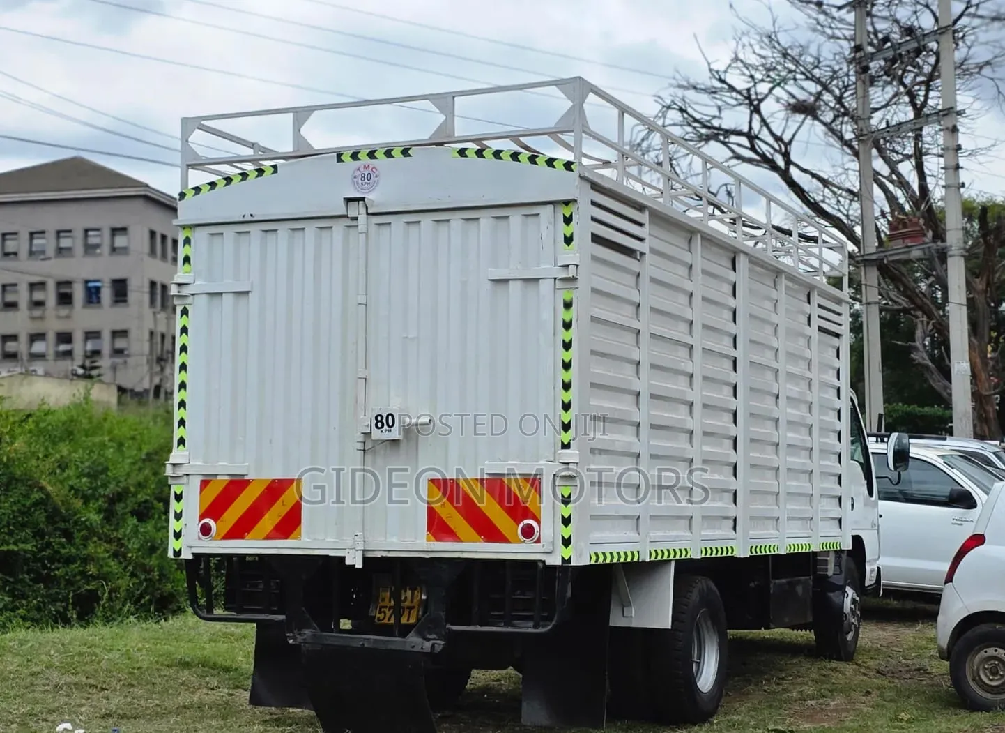 Isuzu NPR Truck