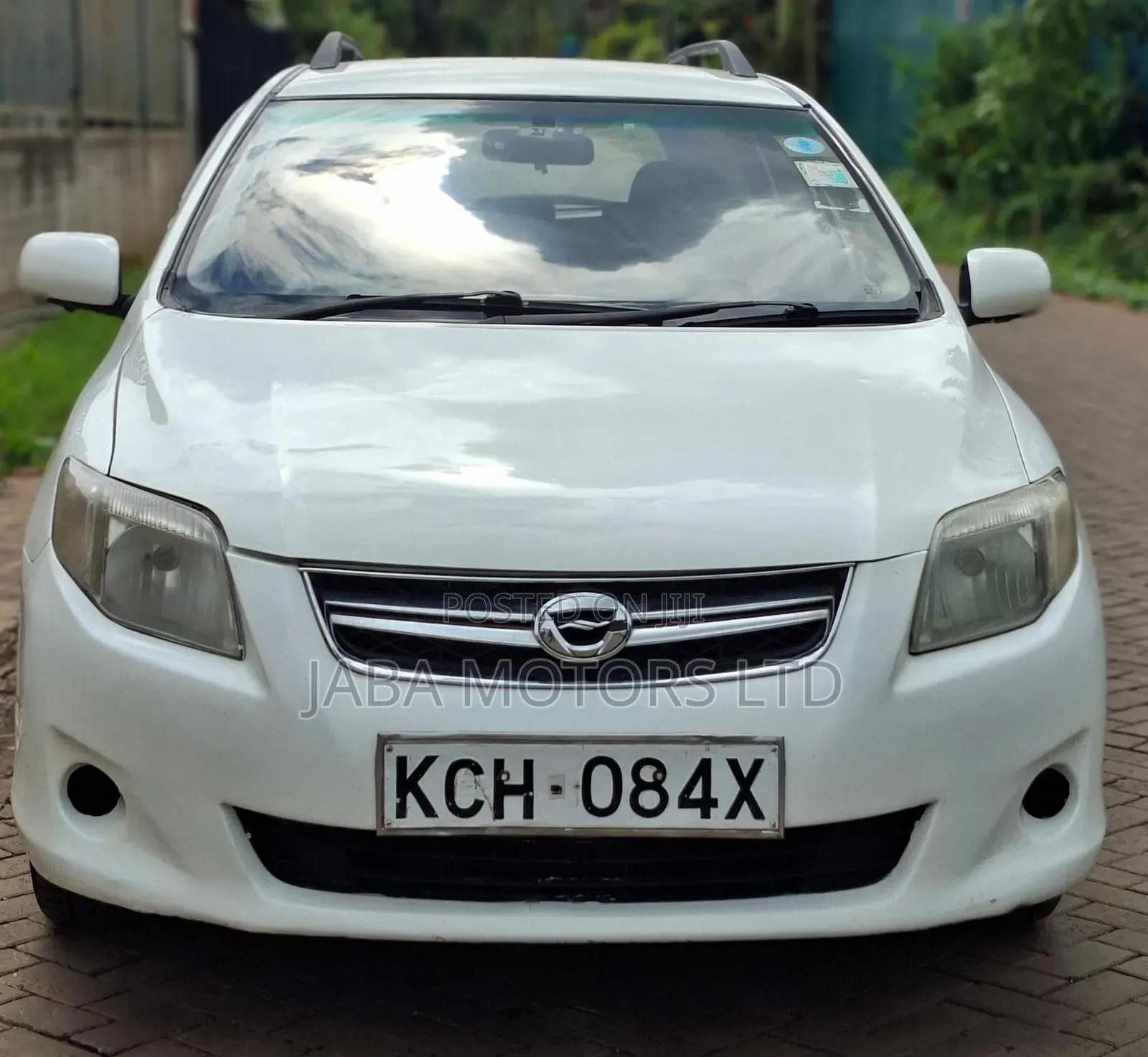 Toyota Corolla Fielder 2009 White
