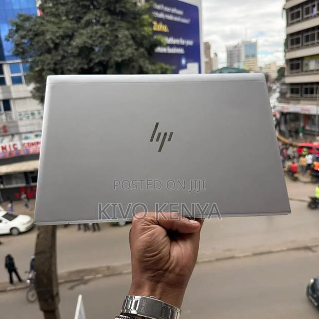Laptop HP EliteBook 845 G7 8GB AMD Ryzen 7 SSD 256GB