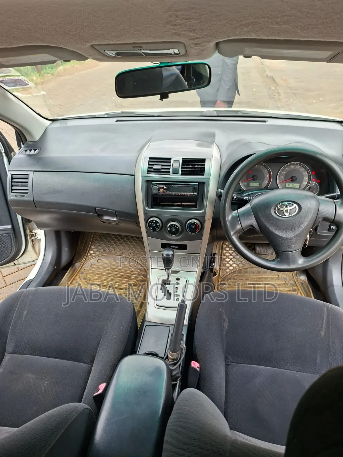 Toyota Corolla Fielder 2009 White