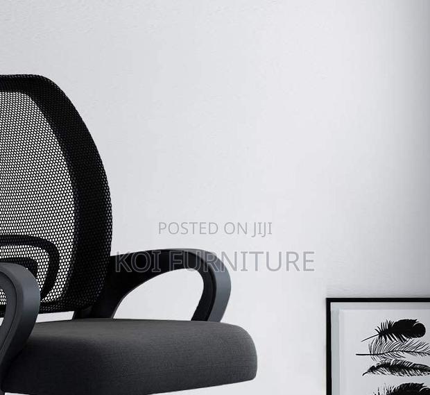 Office Chairs; Mesh Ergonomic Swivel Office Productivity Chairs - thumbnail 2