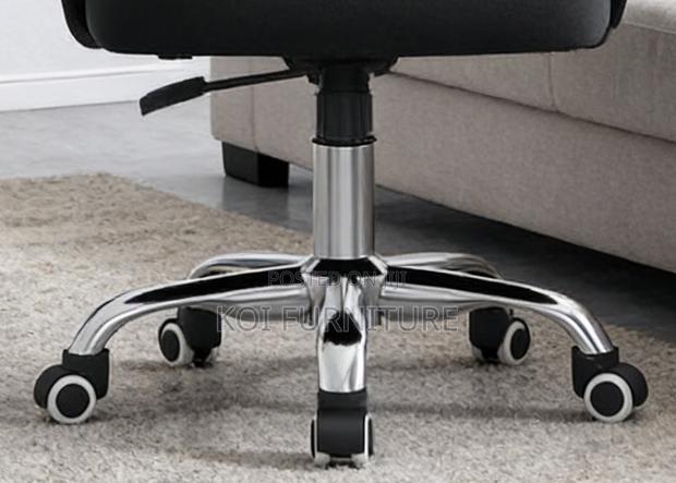 Office Chairs; Mesh Ergonomic Swivel Office Productivity Chairs - thumbnail 5