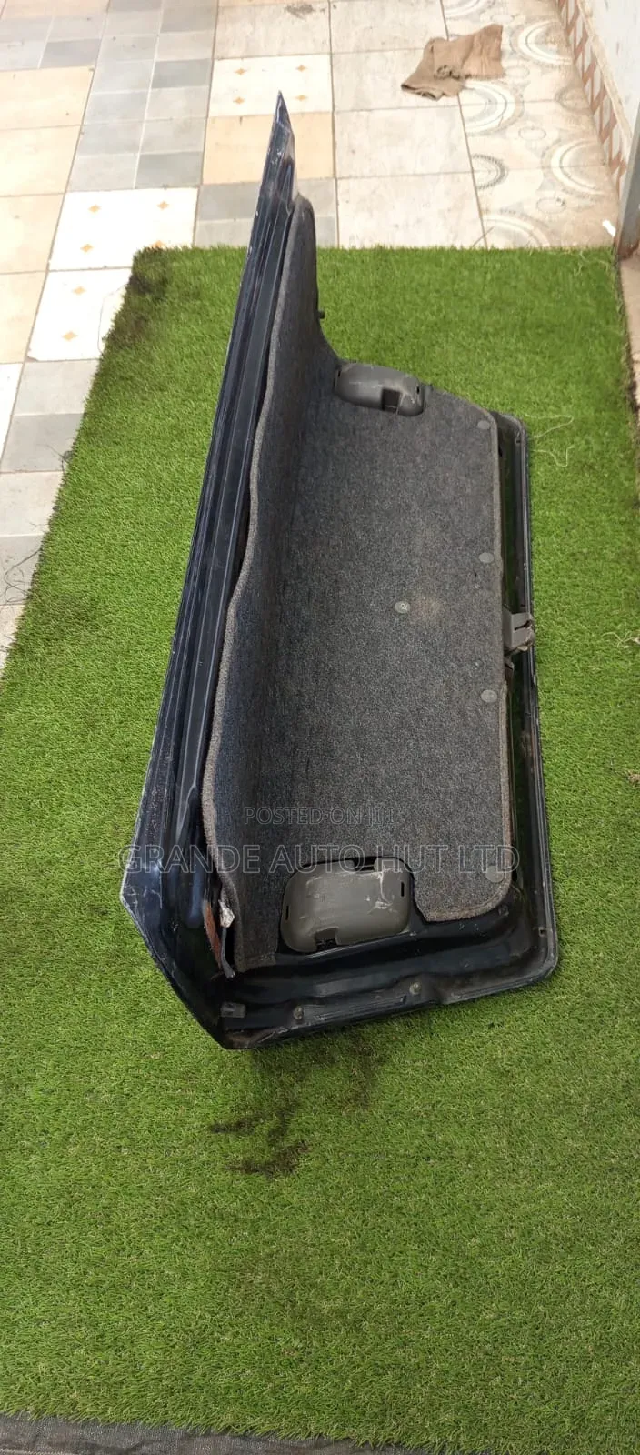 Subaru B4 Boot/Trunk