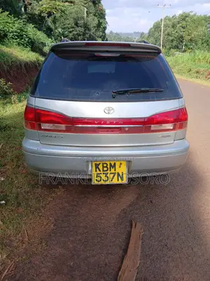 Toyota Vista 2003 Silver