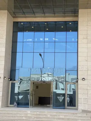 Structural Glass Curtain Wall Facade | Commercial Building Glazing