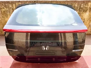 Honda Insight Boot